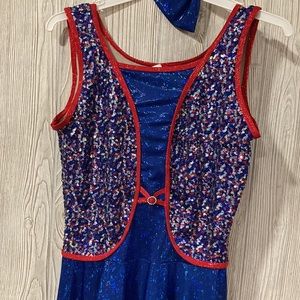 Dance costume with shorts